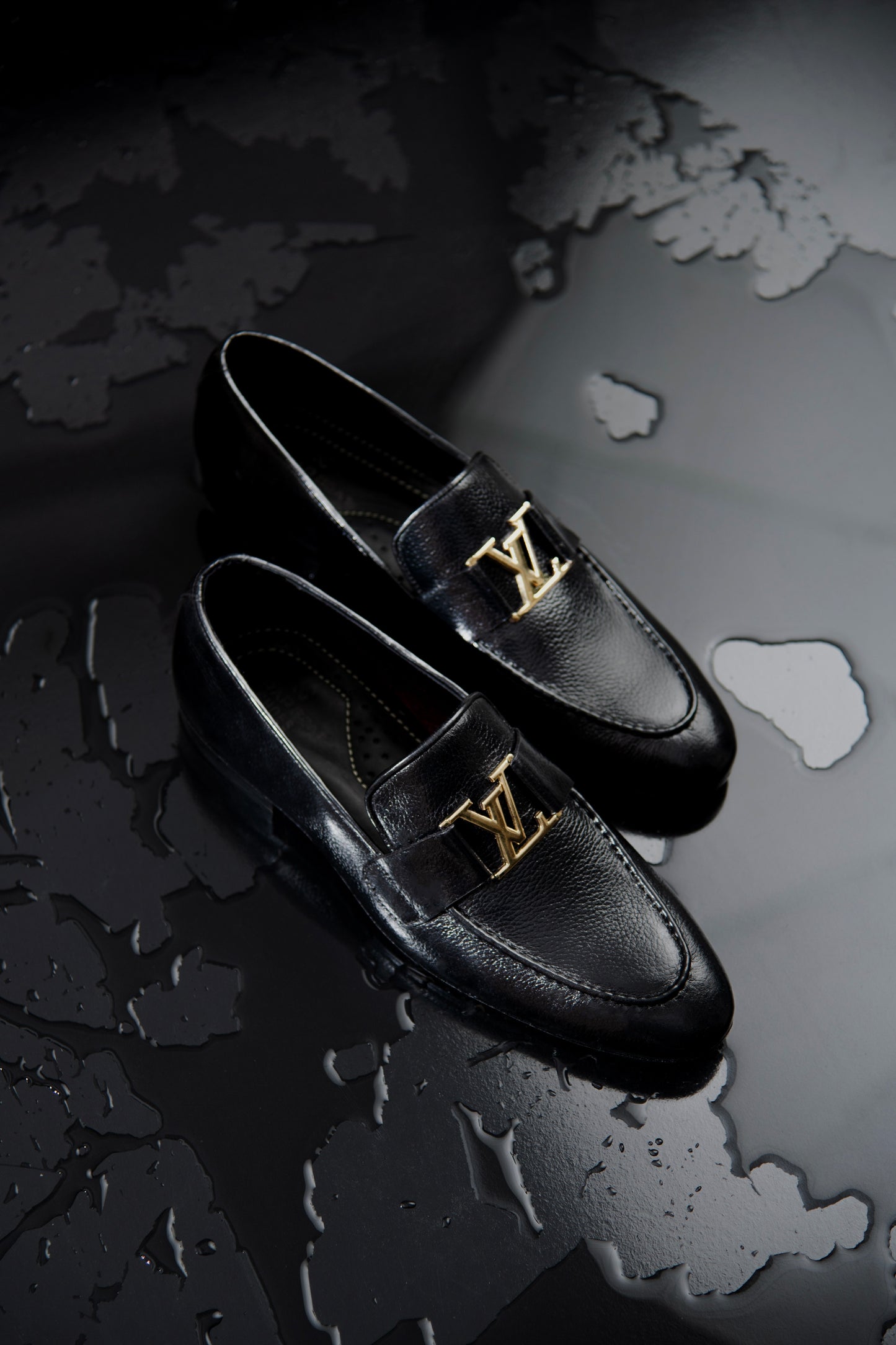 SB-25 Executive Louis Mild