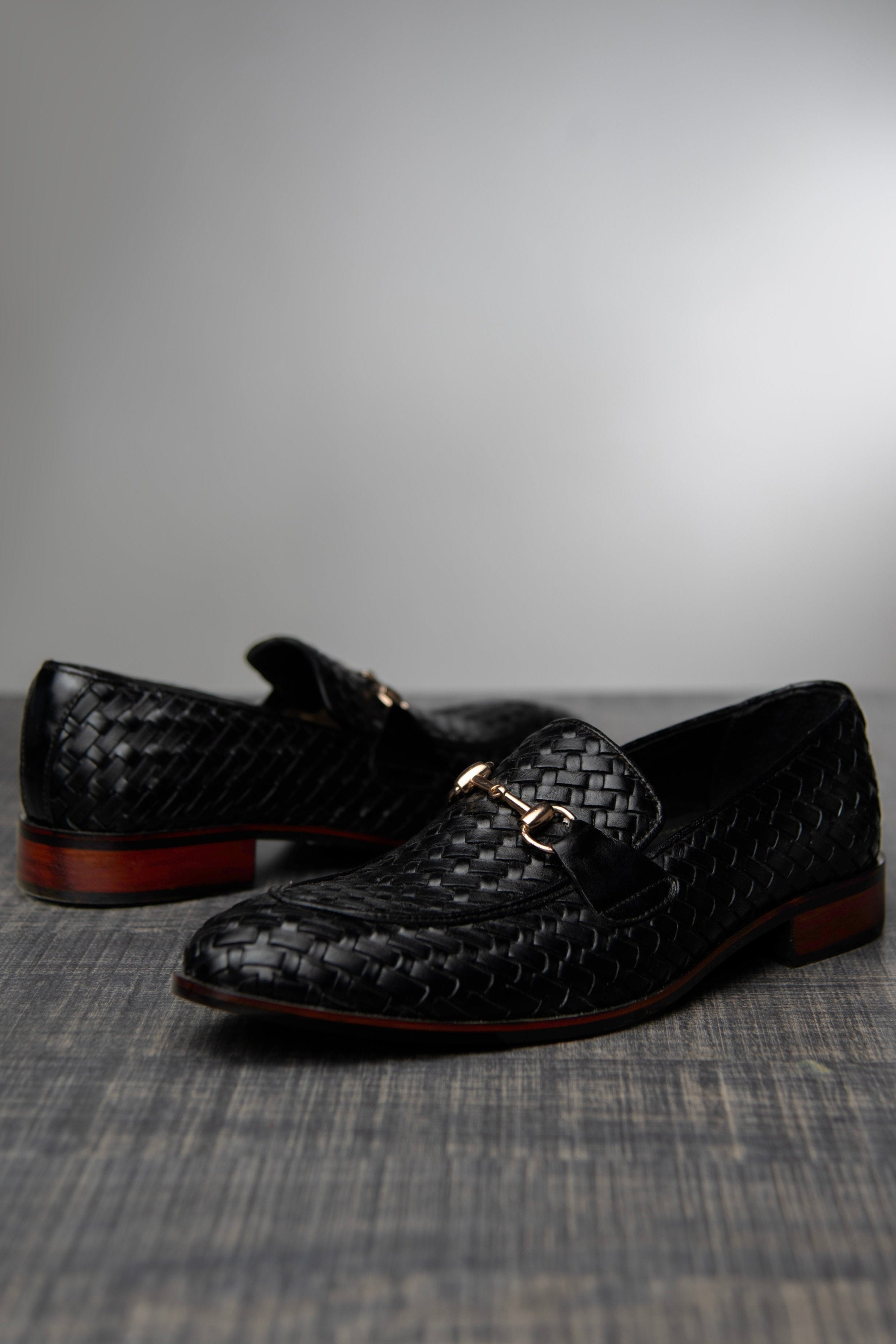 SB-19 Royal Executive Knitting