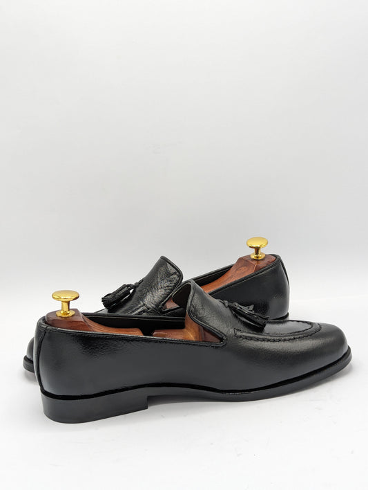 SB-29 Royal Executive Tussle